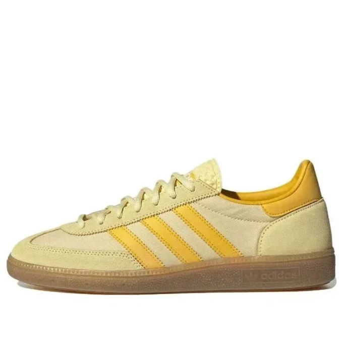 Adidas Handball Spezial ”Almost Yellow”
