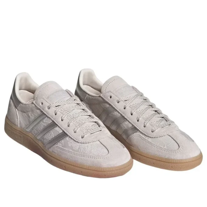 Adidas Handball Spezial ”Chalk Pearl Silver Metallic”