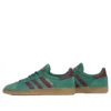 Adidas Handball Spezial ”Collegiate Green Shadow Red”