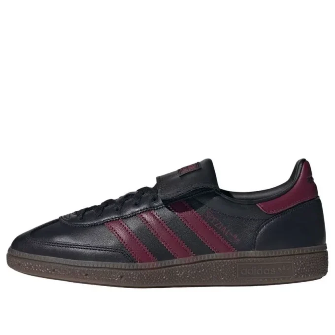 Adidas Handball Spezial ”Core Black Shadow Red”