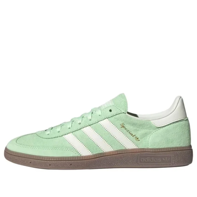 Adidas Handball Spezial ”Semi Green Spark Gum”