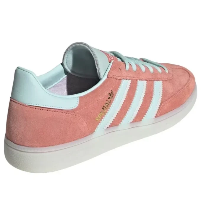 Adidas Handball Spezial ”Wonder Clay Almost Blue”